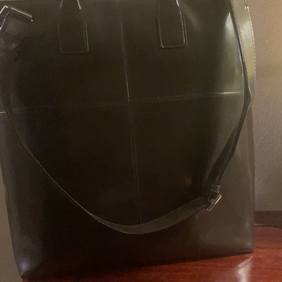 Gucci Large Tote - Picture 5 of 9